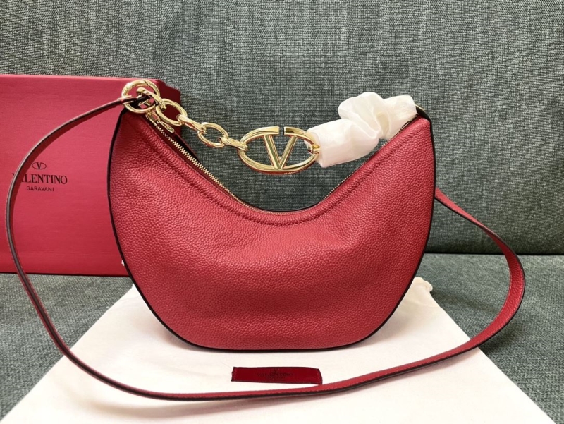 Va1e*ntin0 hobo bag